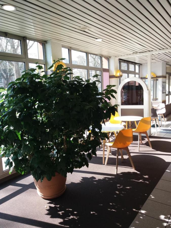 Egg Hotel - Hotel Les Gens De Mer Dieppe Eksteriør billede