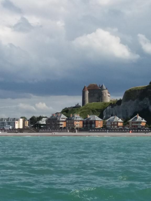 Egg Hotel - Hotel Les Gens De Mer Dieppe Eksteriør billede